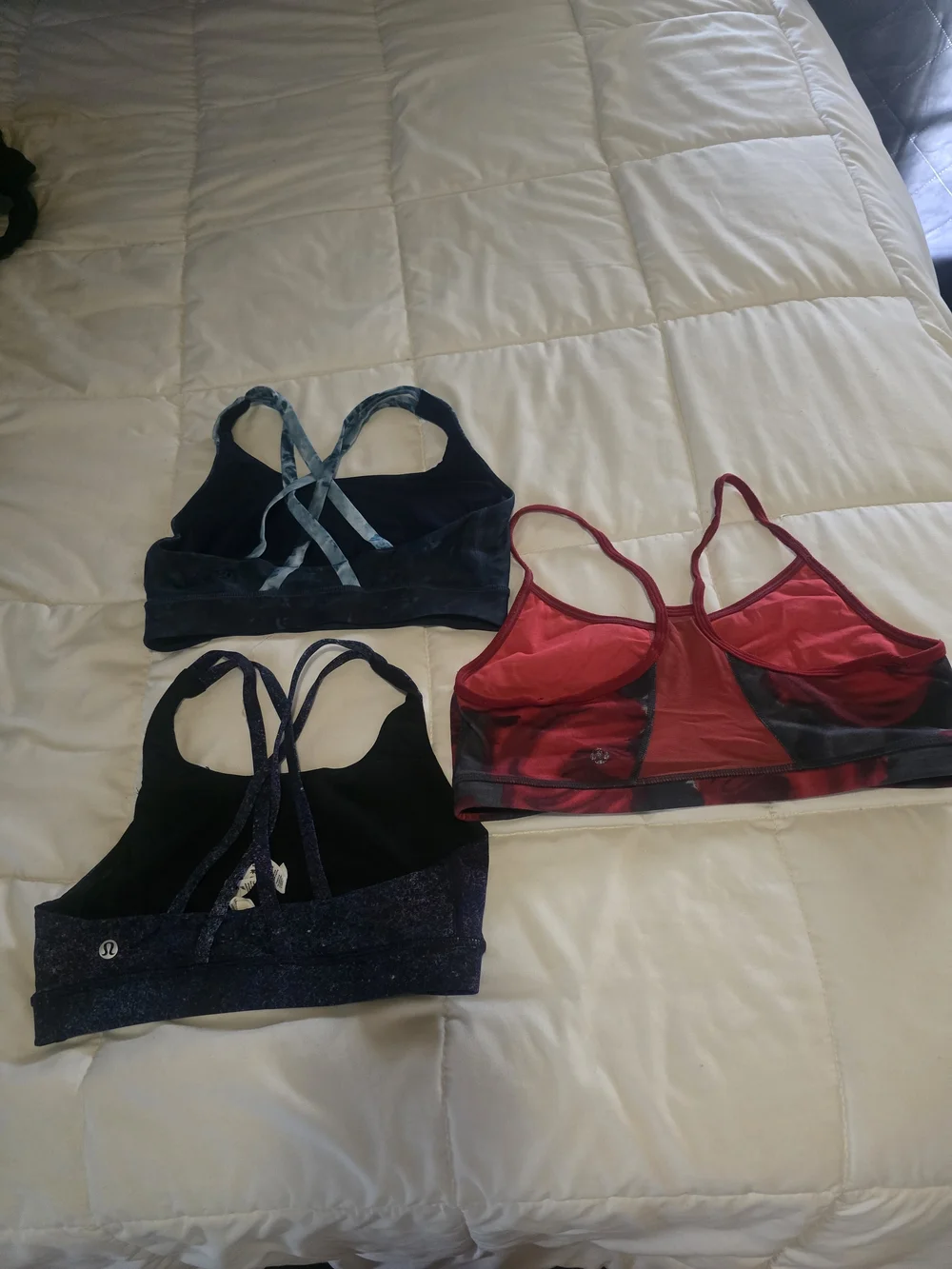 lululemon athletica Women’s Red Rose Print & Navy Sports Bra Trio